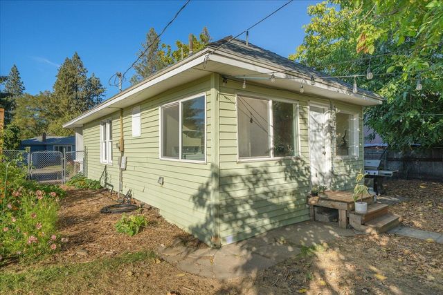 2914 E 34th Ave, Spokane, WA 99203