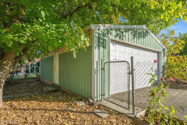 2914 E 34th Ave, Spokane, WA 99203