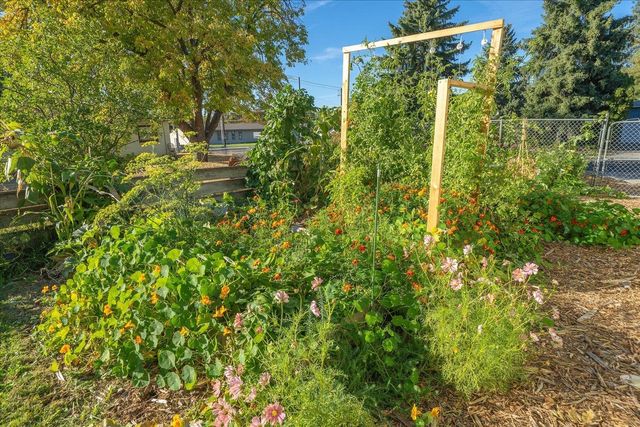 2914 E 34th Ave, Spokane, WA 99203