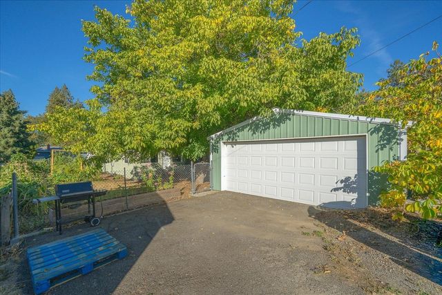 2914 E 34th Ave, Spokane, WA 99203