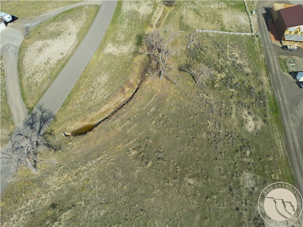 7804 Monad Road, Billings, MT 59106 photo 3