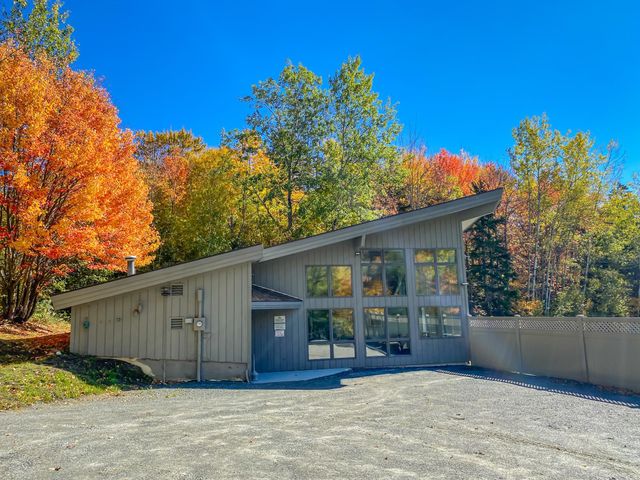 17I Snow Tree Lane Ledges I, Dover, VT 05356