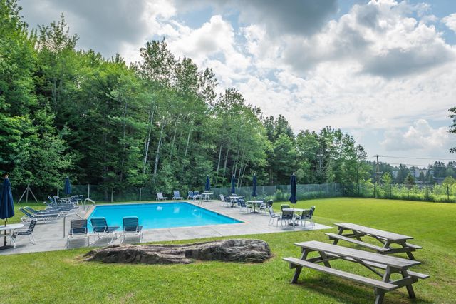 17I Snow Tree Lane Ledges I, Dover, VT 05356