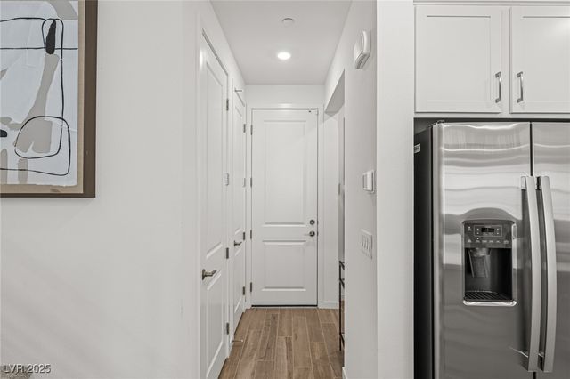 1503 Melodic Lark Drive, Las Vegas, NV 89138