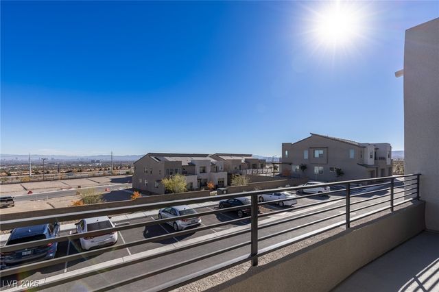 1503 Melodic Lark Drive, Las Vegas, NV 89138