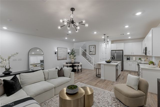 1503 Melodic Lark Drive, Las Vegas, NV 89138