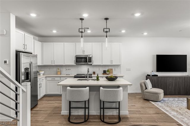 1503 Melodic Lark Drive, Las Vegas, NV 89138