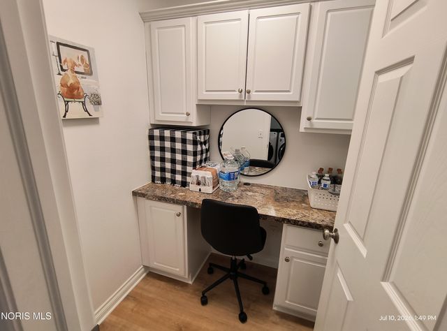 8408 Birchwood Lane, Northwood, OH 43619