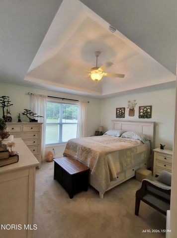 8408 Birchwood Lane, Northwood, OH 43619