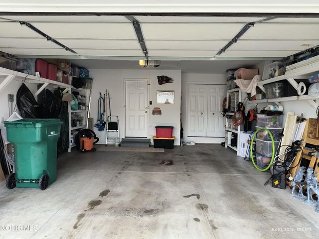 8408 Birchwood Lane, Northwood, OH 43619