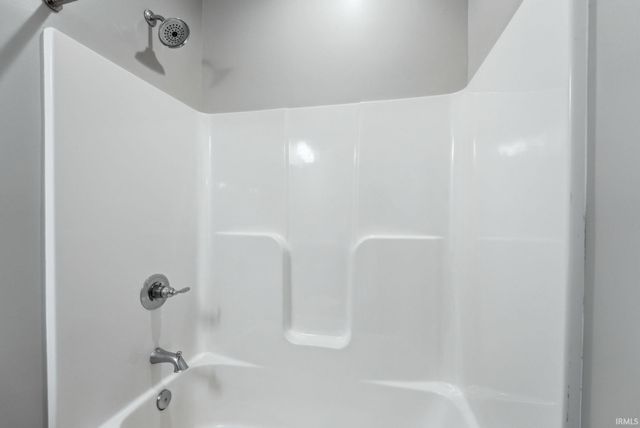 17304 Hummelsone Run, Huntertown, IN 46748