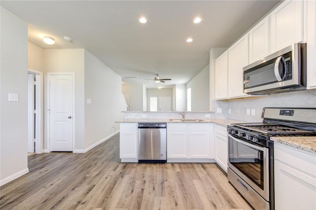 2534 Sturgeon Way, Conroe, TX 77384