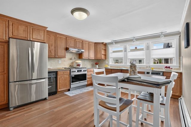 100 Whitin Ave, Revere, MA 02151