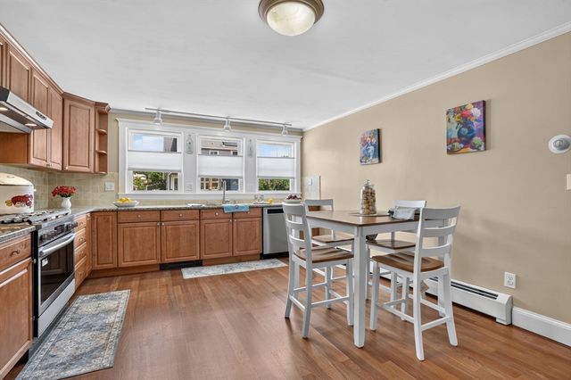 100 Whitin Ave, Revere, MA 02151