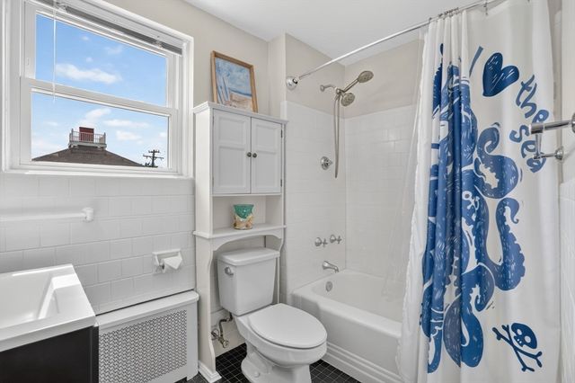 100 Whitin Ave, Revere, MA 02151