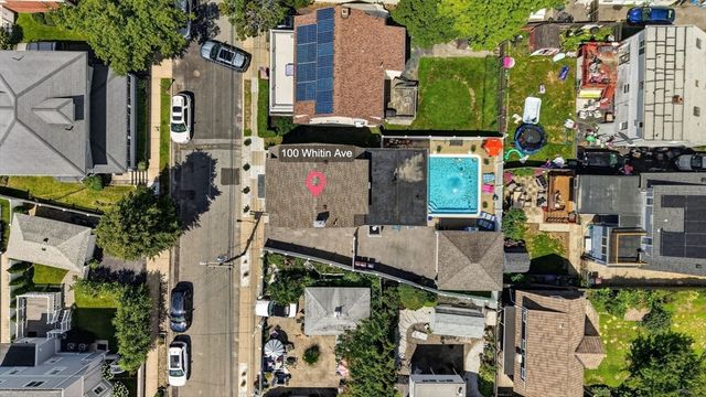 100 Whitin Ave, Revere, MA 02151