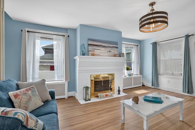 100 Whitin Ave, Revere, MA 02151