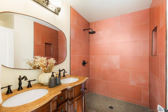 700 Wakefield CT, El Cajon, CA 92020