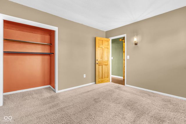 4363 W Compton Drive, Edinburgh, IN 46124