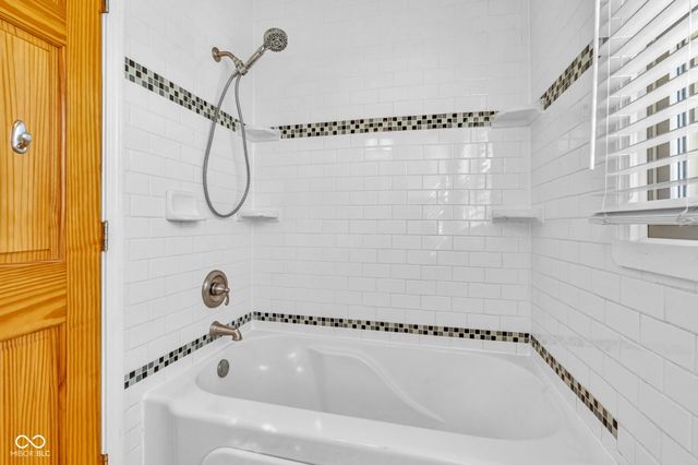 4363 W Compton Drive, Edinburgh, IN 46124