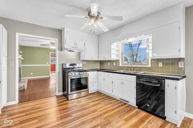 4363 W Compton Drive, Edinburgh, IN 46124