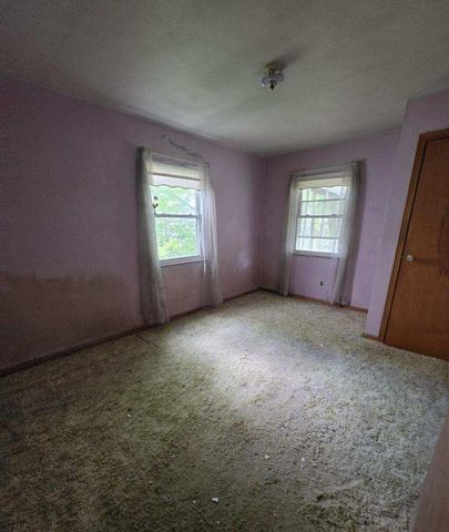 584 Chestershire Road, Columbus, OH 43204