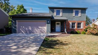 2007 Fallen Oak Road, Bloomington, IL 61704