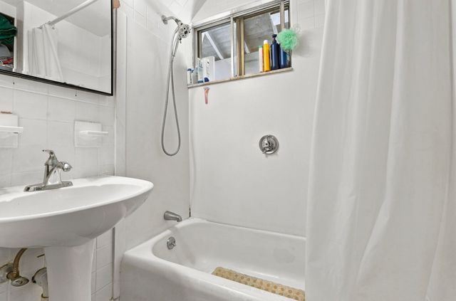 29 Chapman St 1, Canton, MA 02121