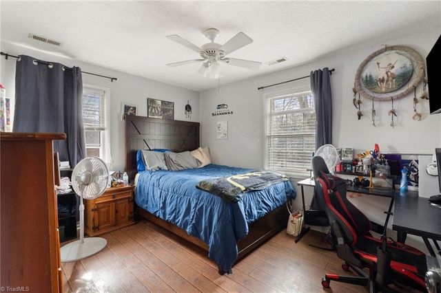 126 Maple Lane, King, NC 27021