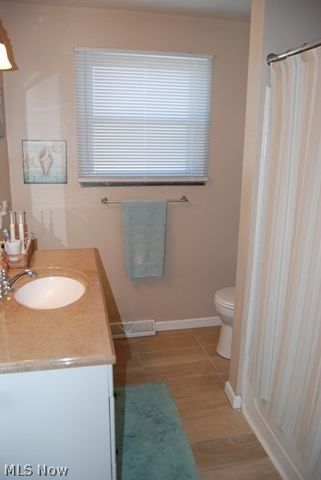 6453 Terre Drive, Brook Park, OH 44142