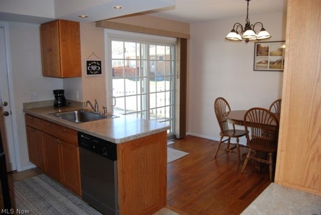 6453 Terre Drive, Brook Park, OH 44142