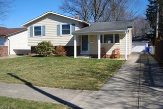 6453 Terre Drive, Brook Park, OH 44142