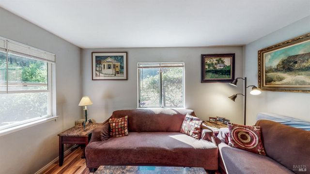 3240 Calistoga Rd, Santa Rosa, CA 95404