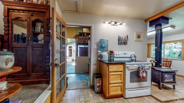 3240 Calistoga Rd, Santa Rosa, CA 95404