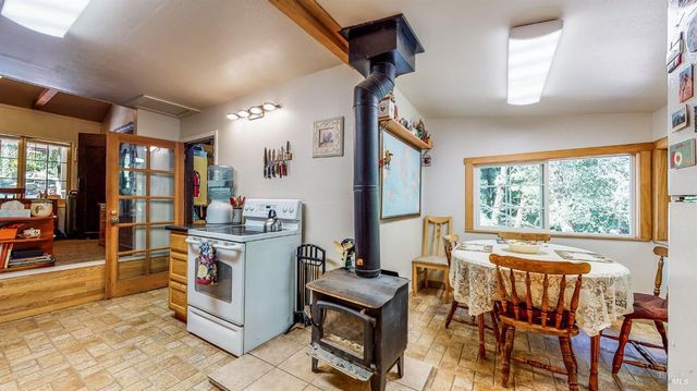 3240 Calistoga Rd, Santa Rosa, CA 95404