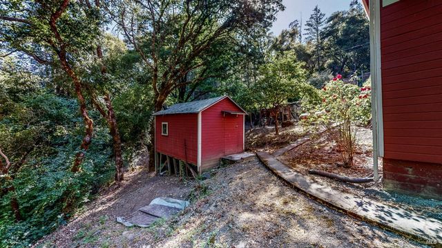 3240 Calistoga Rd, Santa Rosa, CA 95404