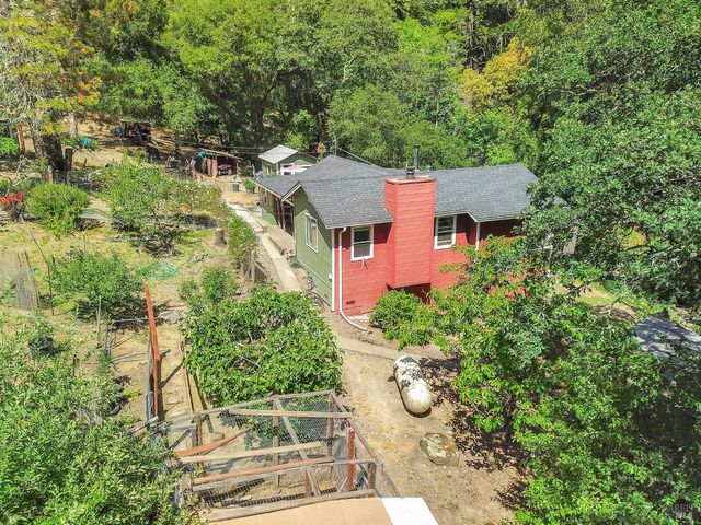 3240 Calistoga Rd, Santa Rosa, CA 95404