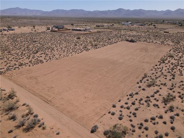 N2 Lot 14 N Hassayampa Road, Golden Valley, AZ 86413