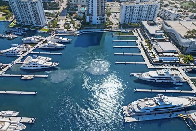 200 S Birch Road 101, Fort Lauderdale, FL 33316