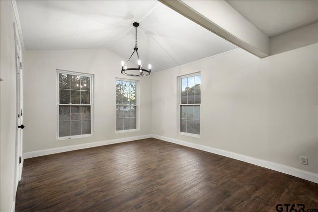 10905 Shadow Wood Circle, Whitehouse, TX 75791