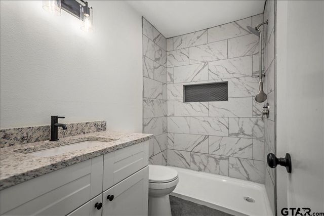 10905 Shadow Wood Circle, Whitehouse, TX 75791