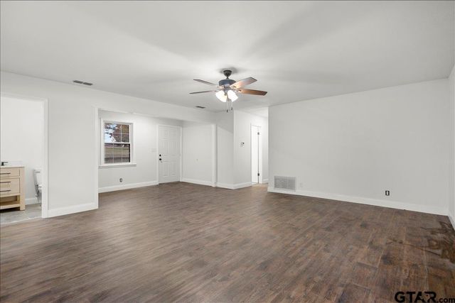 10905 Shadow Wood Circle, Whitehouse, TX 75791