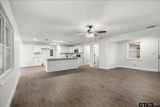 10905 Shadow Wood Circle, Whitehouse, TX 75791