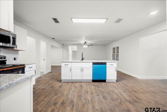 10905 Shadow Wood Circle, Whitehouse, TX 75791