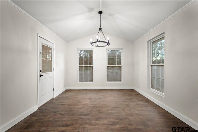 10905 Shadow Wood Circle, Whitehouse, TX 75791