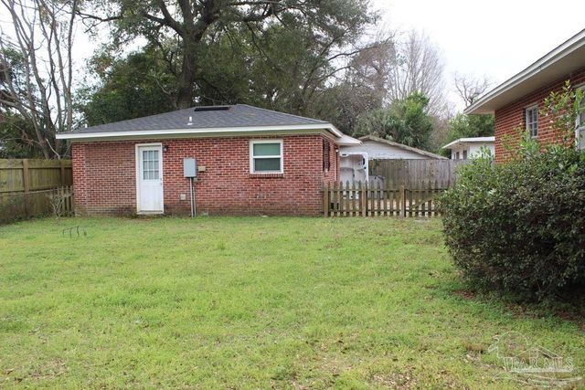 1003 E Texar Dr, Pensacola, FL 32503