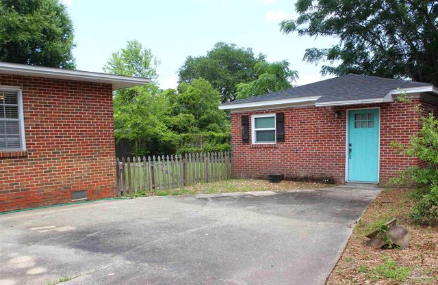 1003 E Texar Dr, Pensacola, FL 32503