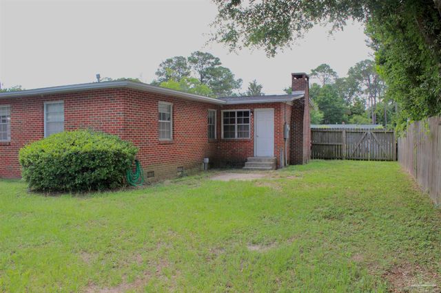 1003 E Texar Dr, Pensacola, FL 32503