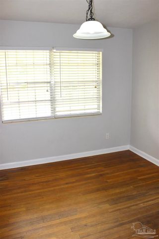1003 E Texar Dr, Pensacola, FL 32503