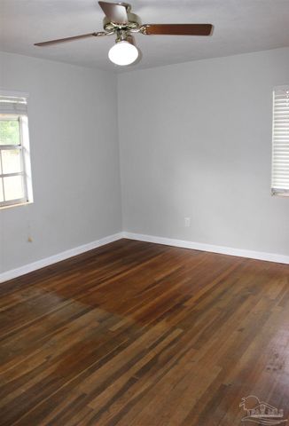 1003 E Texar Dr, Pensacola, FL 32503